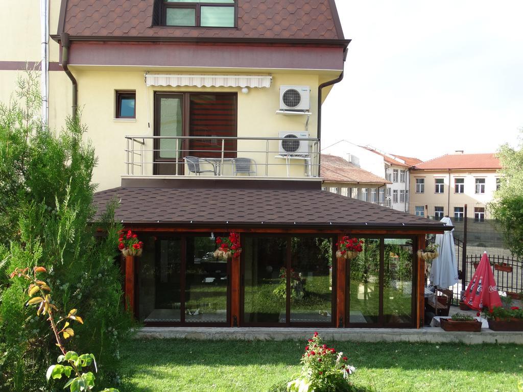 Guest House Ivel Sapareva Banya ภายนอก รูปภาพ